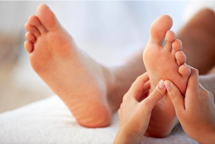 prsty 7 masážnych techník nôh na doma a ich výhody!